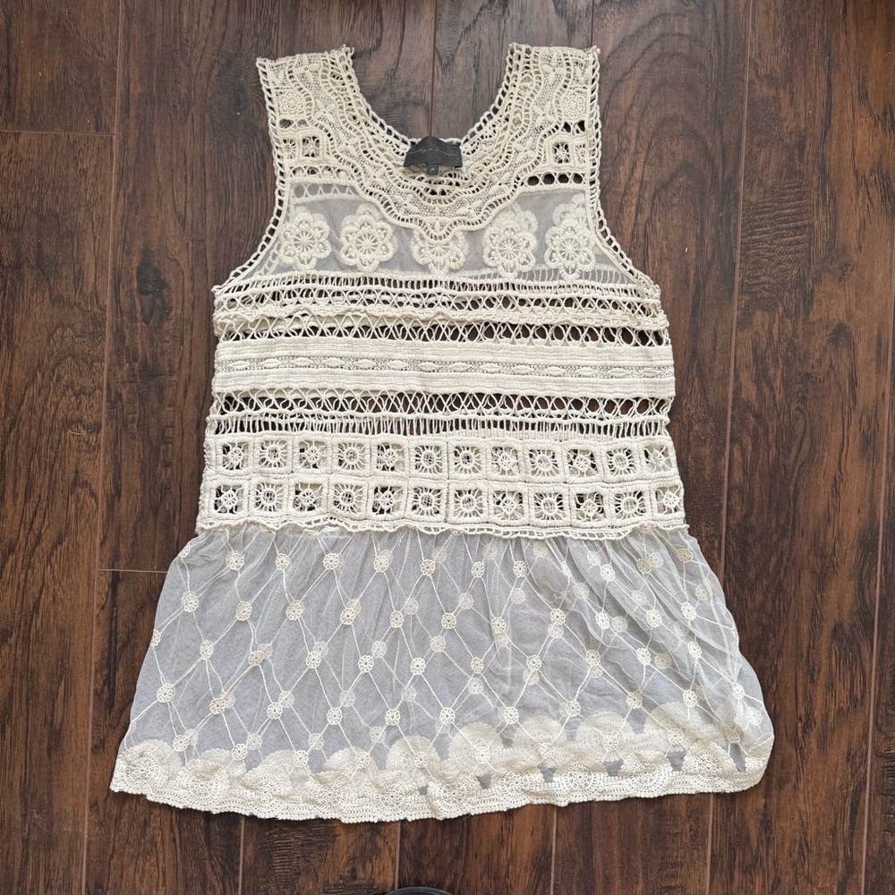Anthropologie Sunday In Brooklyn Medium Cream Crochet Lace Top